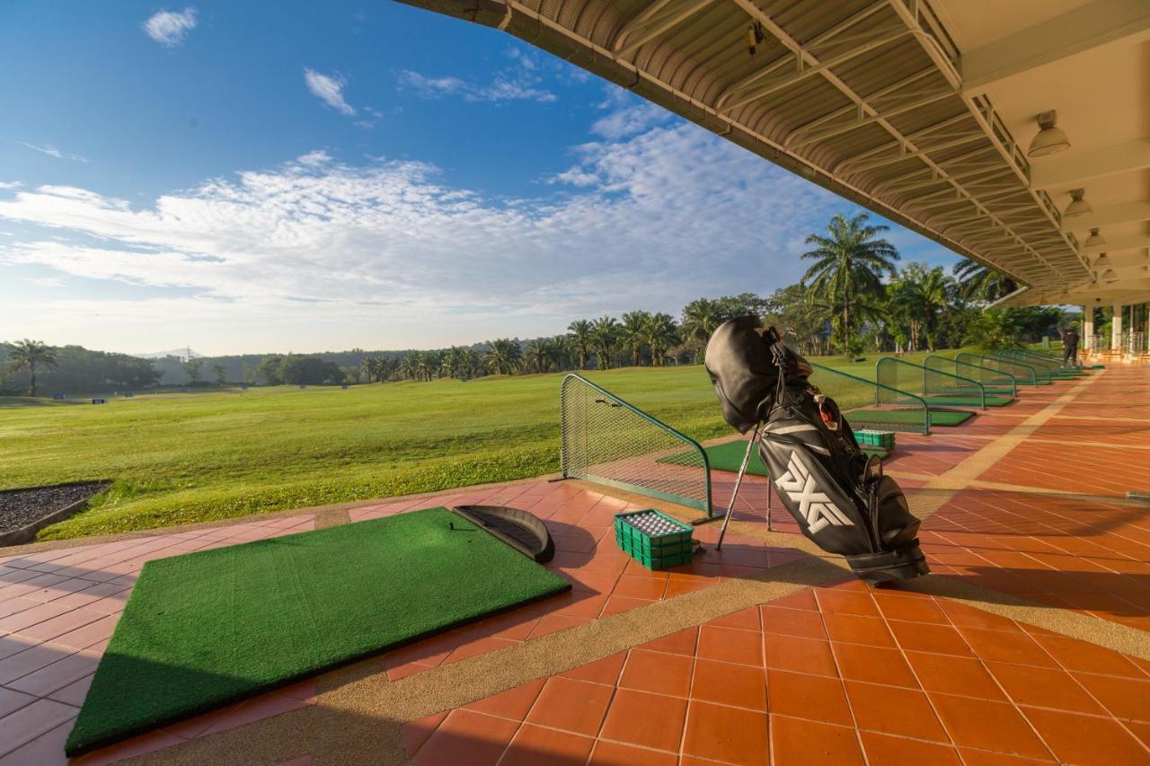 Blue Canyon Country Club Майкао-Бич Экстерьер фото
